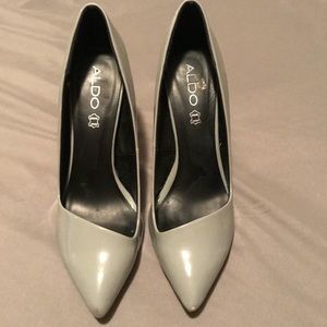 Asymmetrical pumps